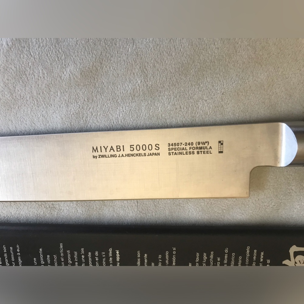 MIYABI by Zwilling JA Henckel Stainless Steel Sashimi/Yanagiba Carving Knife - Picture 3 of 5
